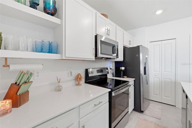 14215 LILAC SKY TERRACE, Bradenton, FL 34211