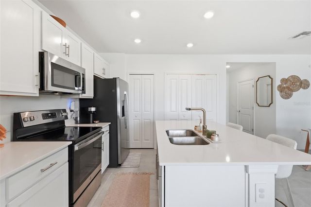 14215 LILAC SKY TERRACE, Bradenton, FL 34211