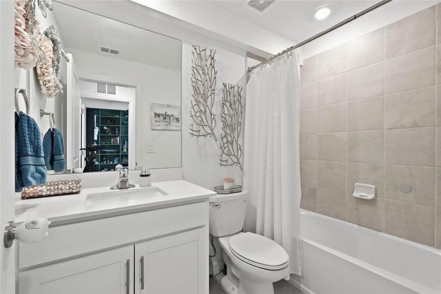 14215 LILAC SKY TERRACE, Bradenton, FL 34211
