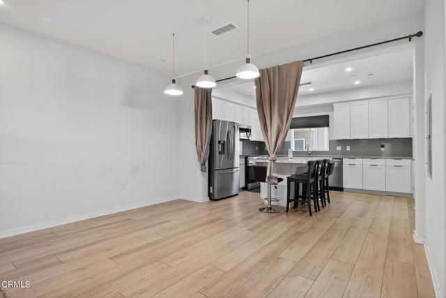 302 Marlee Lane, Camarillo, CA 93012