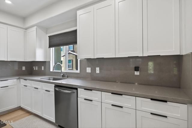 302 Marlee Lane, Camarillo, CA 93012