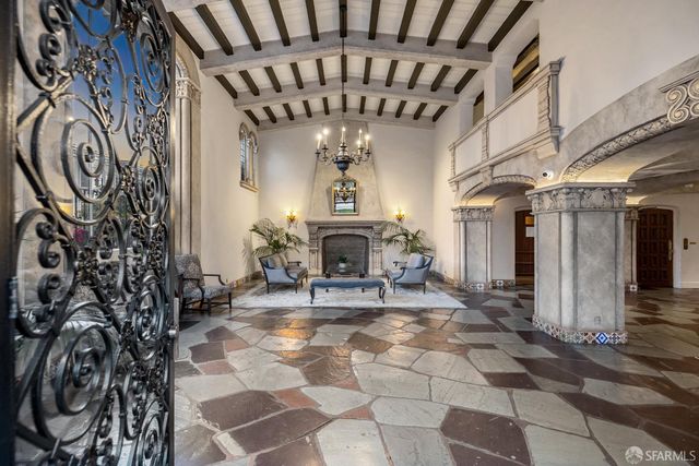 2701 Van Ness Avenue 403, San Francisco, CA 94109