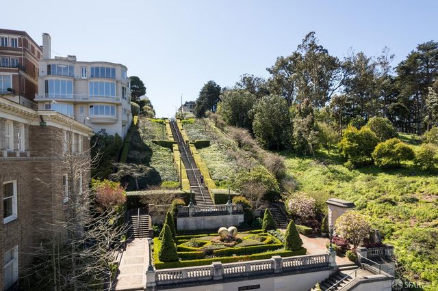 2701 Van Ness Avenue 403, San Francisco, CA 94109