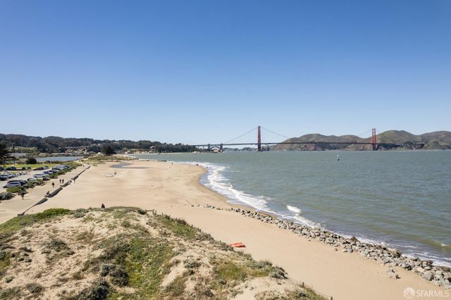 2701 Van Ness Avenue 403, San Francisco, CA 94109