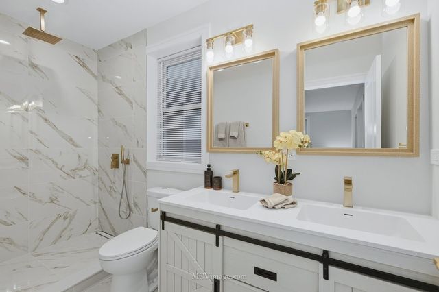 6206 S Kolin Avenue, Chicago, IL 60629