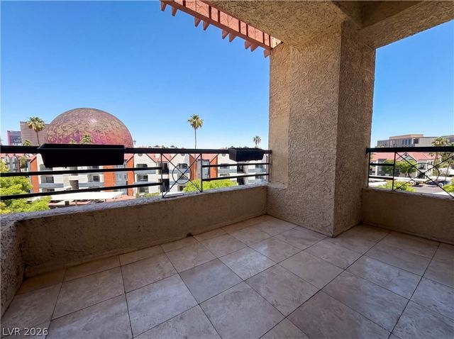 230 East Flamingo Road 320, Las Vegas, NV 89169