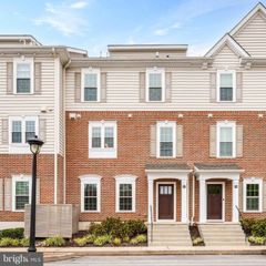 57 VILLAGE SQUARE, Paoli, PA 19301