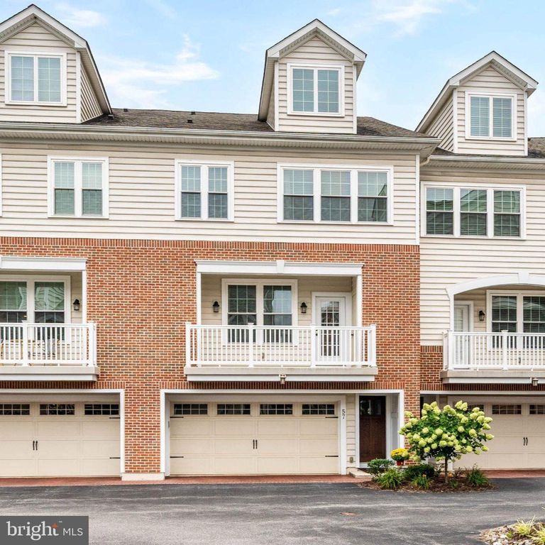 57 VILLAGE SQUARE, PAOLI, PA 19301 — photo 2