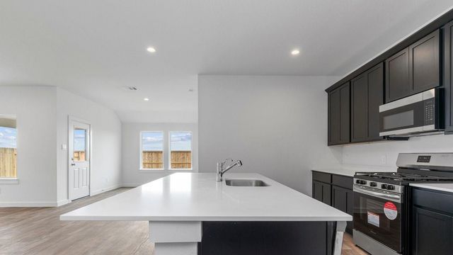 6618 Kingfisher Lane, Beasley, TX 77417