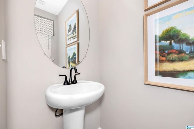 5380 TAILWINDS DRIVE, Bessemer, AL 35022