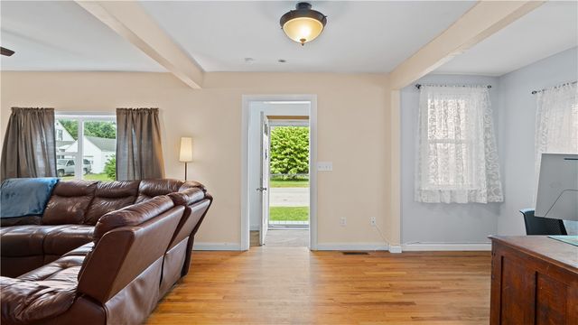 427 Elm Street, Warwick, RI 02888