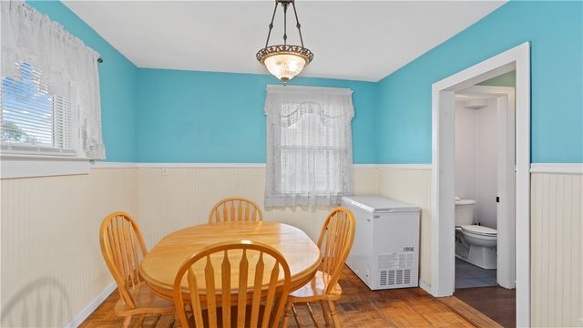 427 Elm Street, Warwick, RI 02888