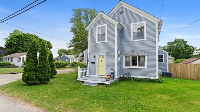 427 Elm Street, Warwick, RI 02888