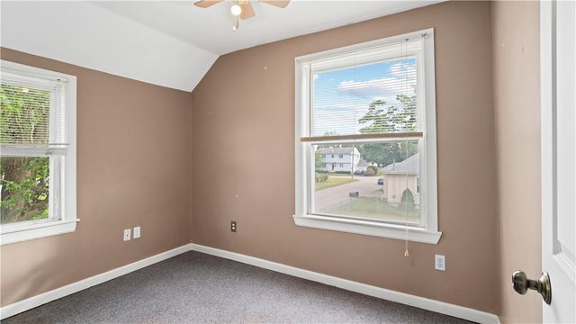 427 Elm Street, Warwick, RI 02888