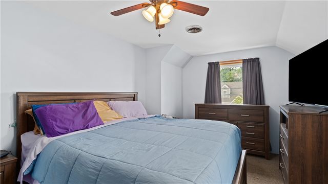 427 Elm Street, Warwick, RI 02888