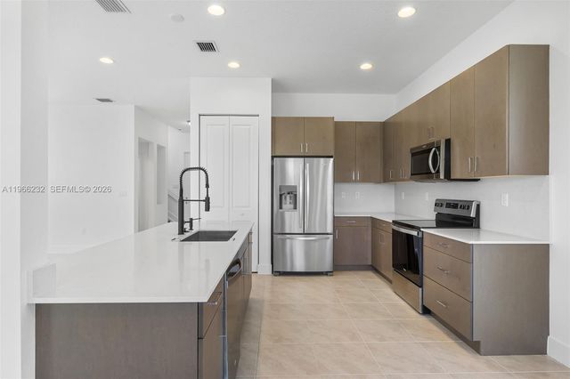 5693 Cassidy, Ave Maria, FL 34142