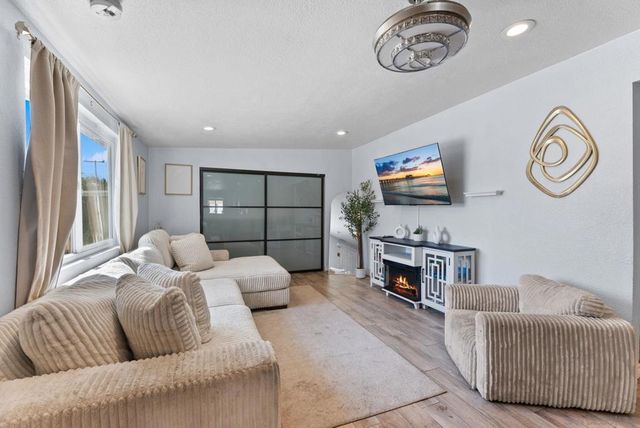 1362 Joliet St, El Cajon, CA 92019