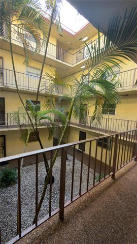11925 NE 2nd Avenue B207, North Miami, FL 33161