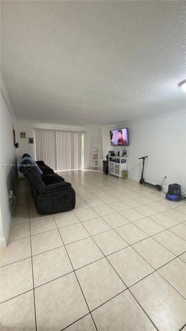 11925 NE 2nd Avenue B207, North Miami, FL 33161