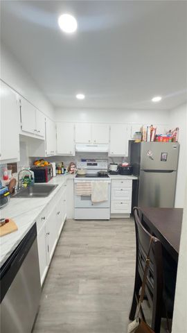 11925 NE 2nd Avenue B207, North Miami, FL 33161