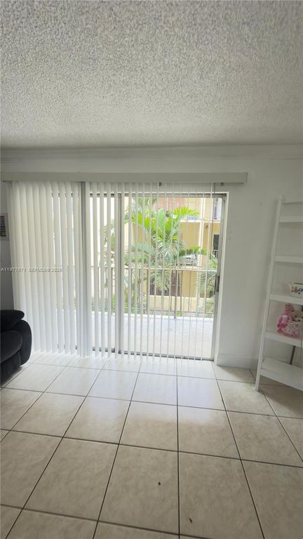 11925 NE 2nd Avenue B207, North Miami, FL 33161