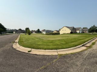 XXXX Evergreen Place NE, Owatonna, MN 55060