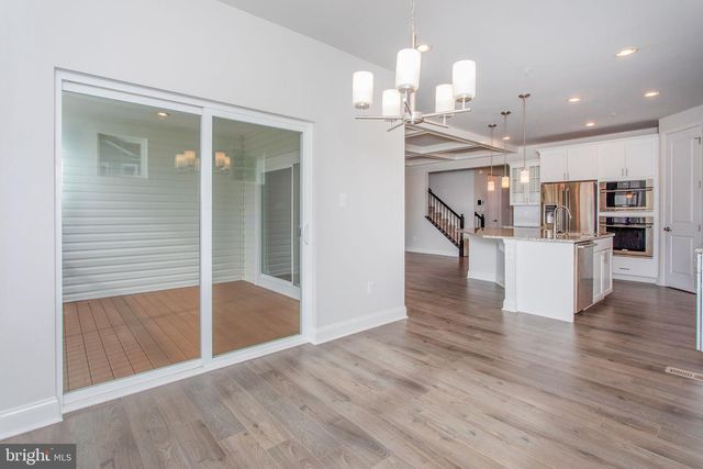 11456 JAMES JOYCE CT, White Plains, MD 20695
