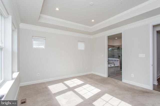 11456 JAMES JOYCE CT, White Plains, MD 20695