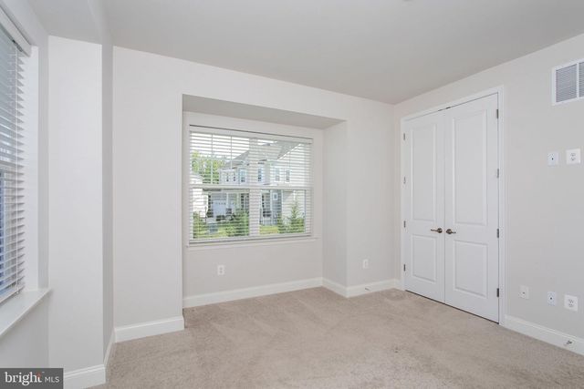 11456 JAMES JOYCE CT, White Plains, MD 20695