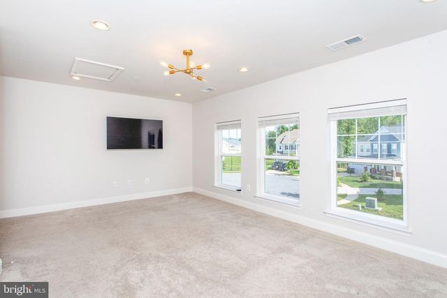 11456 JAMES JOYCE CT, White Plains, MD 20695