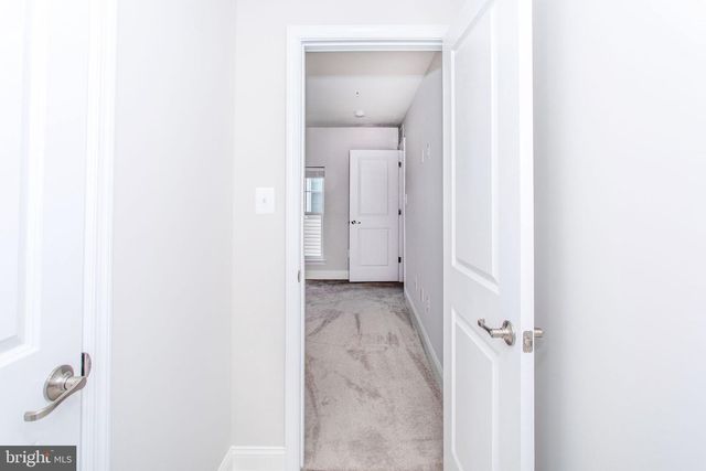 11456 JAMES JOYCE CT, White Plains, MD 20695