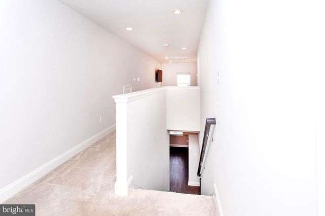 11456 JAMES JOYCE CT, White Plains, MD 20695