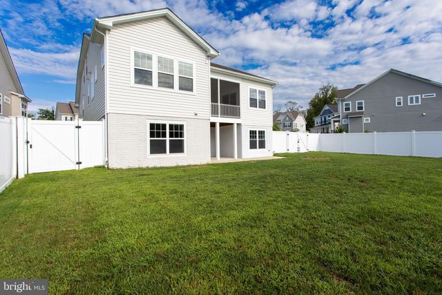 11456 JAMES JOYCE CT, White Plains, MD 20695