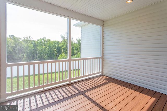 11456 JAMES JOYCE CT, White Plains, MD 20695