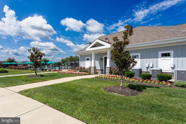 11456 JAMES JOYCE CT, White Plains, MD 20695