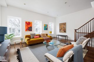 201 HUNTINGTON Street # 3, New York City, NY 11231