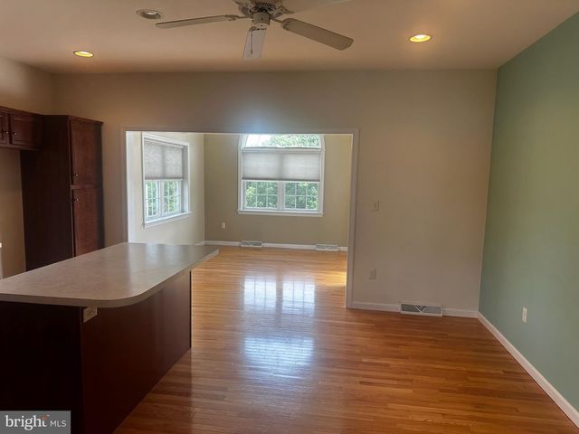26 SOUTHWOODS DR, Elizabethtown, PA 17022