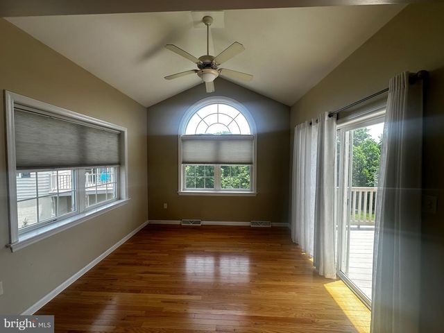 26 SOUTHWOODS DR, Elizabethtown, PA 17022