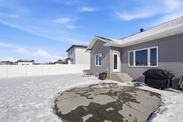 2624 8th Street W, West Fargo, ND 58078