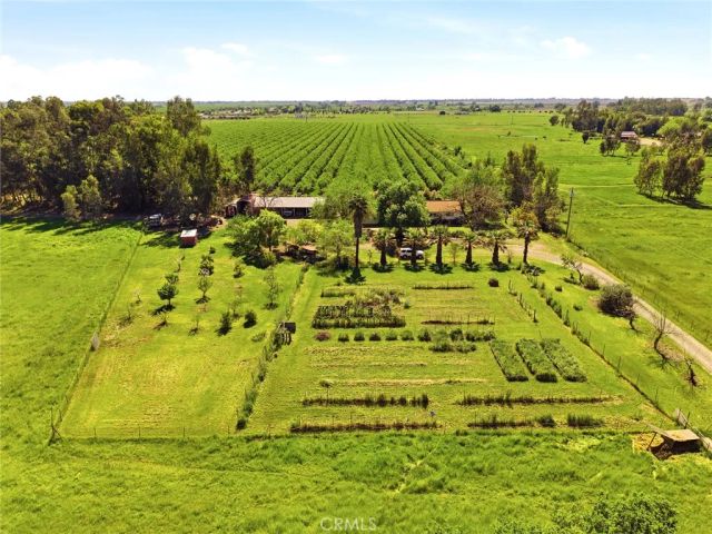 24065 Maria Road, Corning, CA 96021