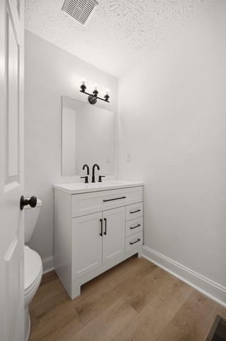 302 Yorktown Court, Georgetown, KY 40324