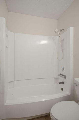 302 Yorktown Court, Georgetown, KY 40324