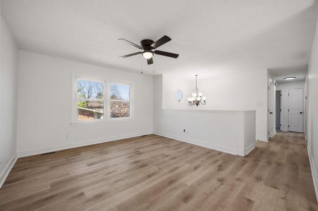 302 Yorktown Court, Georgetown, KY 40324