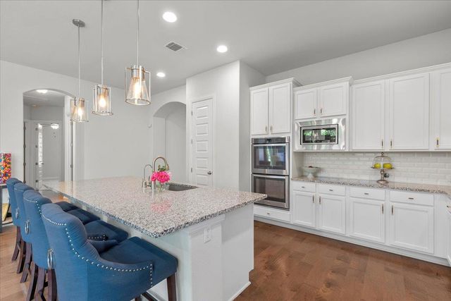 1300 Deering Creek DR, Leander, TX 78641