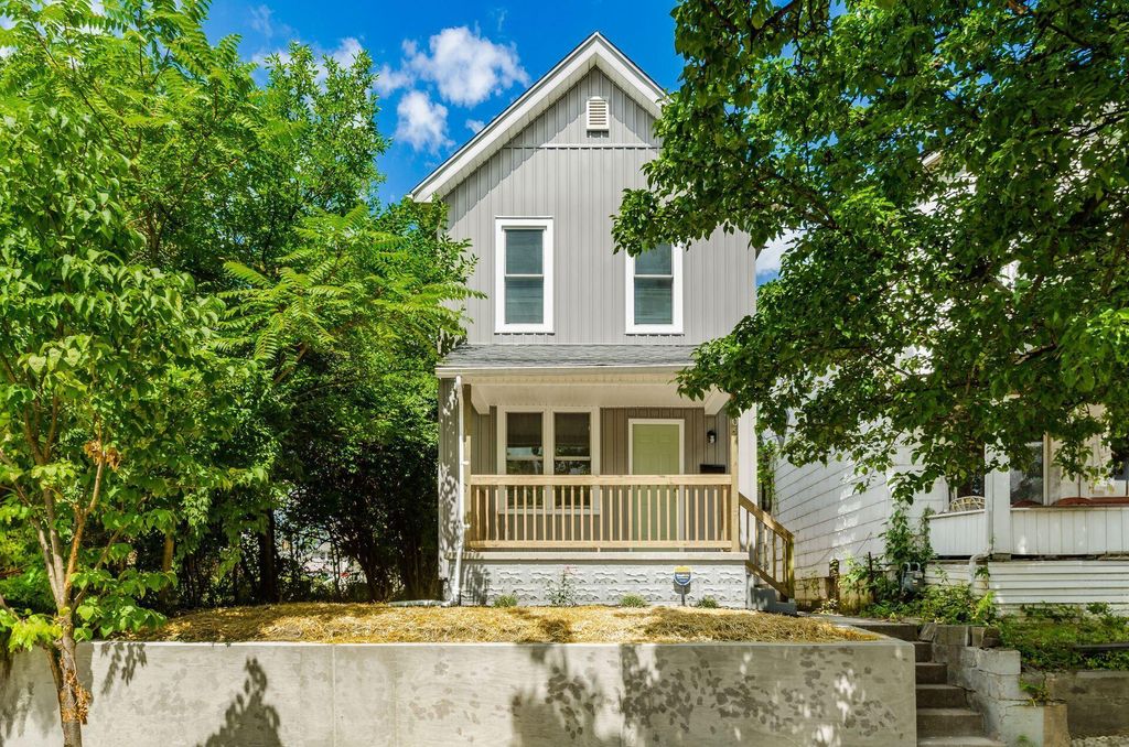 306 E Woodrow Avenue, Columbus, OH 43207