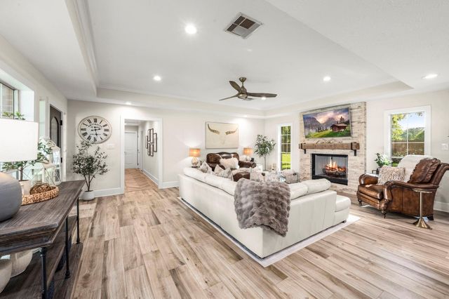 8555 Matthews Lane, Magnolia, TX 77354
