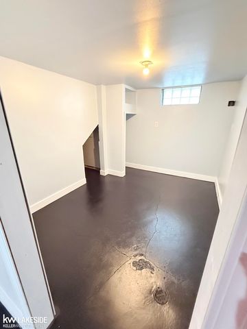 23632 Willard Avenue, Warren, MI 48089