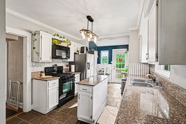 904 Clayton Court, Bellevue, KY 41073