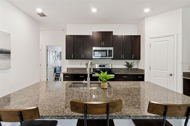 4334 TROTTERS WAY, Lakeland, FL 33801