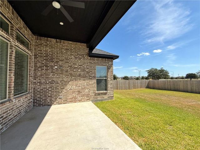 4205 Skylar Drive, College Station, TX 77845